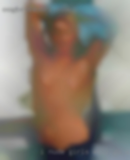 -I nude girls will go out for dates and dinners in Iola KS.